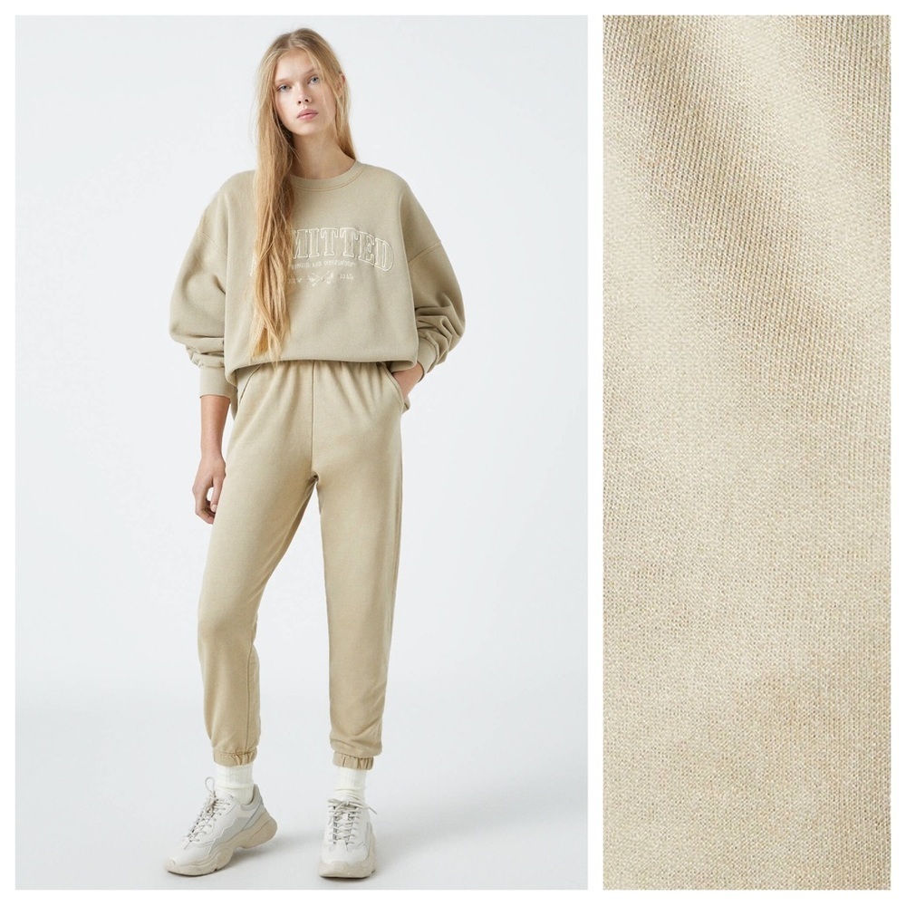 NWT. Pull & Bear Beige Jogging Trousers. Size M.